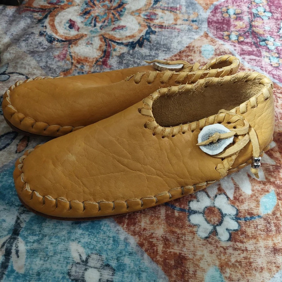 OnlineMocs Shoes - Handmade Buffalo Hide Deer Skin Suede Cherokee Moccasins Women's Size 6